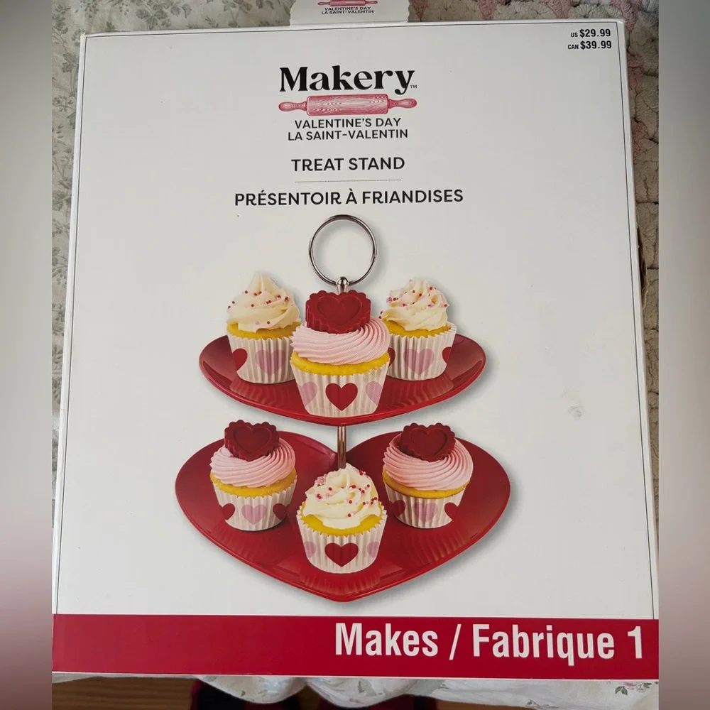 Red Heart Tiered Treat Stand - Valentine's Cake Display
